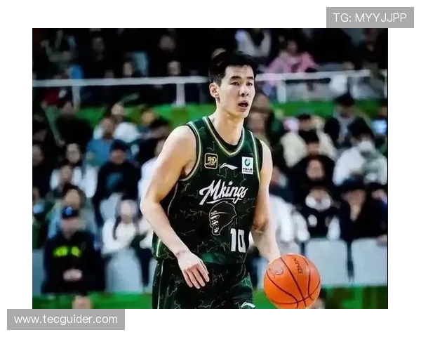 郭昊文赴美特训防守遭质疑：动作速率暴露中美差距(1)